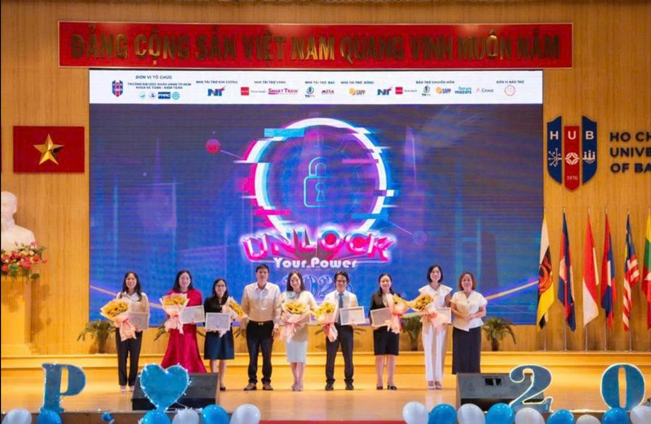 TỔNG KẾT CUỘC THI HỌC THUẬT “UNLOCK YOUR POWER 2025”